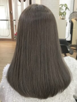 グロウヘアデザイン(grow hair design) ツヤ感重視のAライン内巻きロング