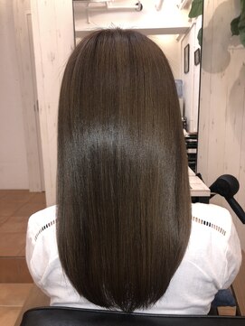 アコンプリッシュ 代官山 恵比寿(accomplish) クリスタルミネコラ