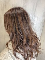 アンフィシュピトロワ(AnFye spi tlow)&nbsp;［AnFye］柔らかベージュカラー