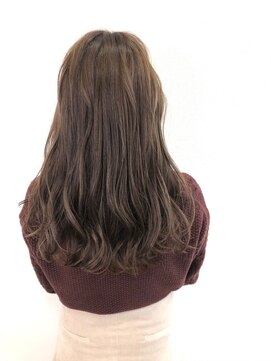 アトレ(attrait) ベージュ