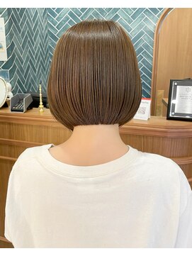 ロンドプロフィール 浦和(Lond profil) 浦和ショートヘアショートカット韓国白髪ぼかし白髪染めボブ