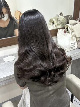 アミー 駒澤(Ammy komazawa) 韓国風コテ巻き風パーマ