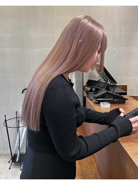 ディーカヘアー(Di KA HAIR) ピンクベージュ/ロング/TAKUMI