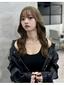 メゾンイロ(Maison I.R.O+) ブリーチなしダブルカラーオリーブベージュヨシンモリ