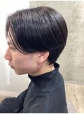 男女問わず愛されヘアーのハンサムショート