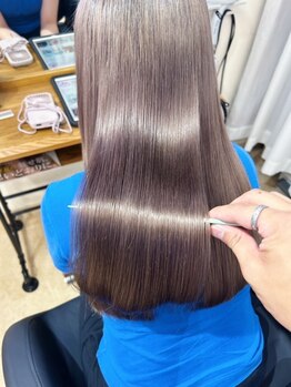 エスト(est)の写真/【髪質改善】話題沸騰[ULTOWA]トリートメント導入サロン!繰り返す度、美しくなるサラ艶美髪の感動体験―。