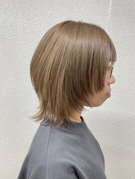 マーシュアトレ(marshu atre) ★ウルフカット ×  ベージュカラー