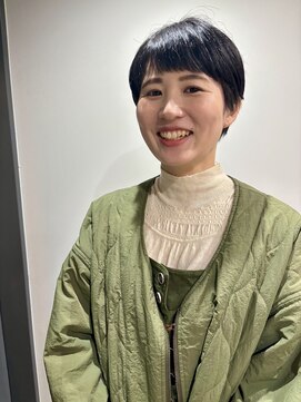 ルッツ(Lutz) コンパクトタイトショート