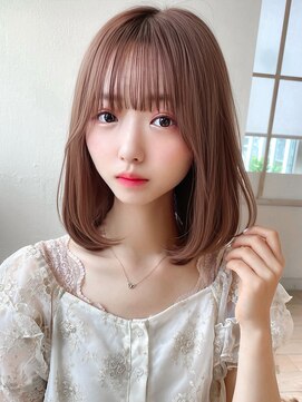 アフロート ディル(AFLOAT D'L) 小顔ぱっつん前髪顔まわりカットミディアムワンカールボブ