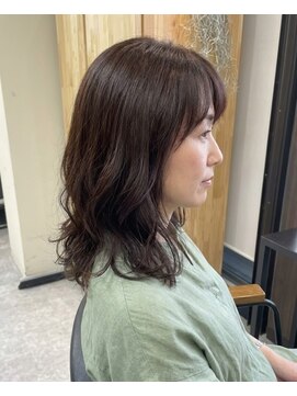 バッカ(BACCA) 上品ゆるウェーブミディ