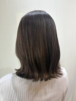 ココカラヘアー ニコ(cococara hair nico)&nbsp;透明感オリーブベージュ/くびれ巻き