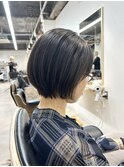◇ミルクティーブロンドワンホンレイヤーダークブルー[船橋]