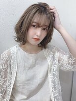 マリアバイアフロート(Maria by AFLOAT)&nbsp;【重山】アッシュブラウンネオウルフ毛先パーマ外ハネひし形ボブ