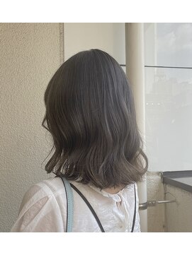 ラべリー 池袋(LOVELEY) 【 LOVELEY 】ミディアムヘア×グレージュ