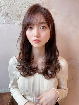 ロンドローズ 名古屋(Lond damaskRose) 毛先ワンカールでも華やかなレイヤーカット