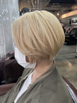 ヘアーデザイン アルエ(HAIR×design ARUE) 【YUGO】抜きっぱなしショート