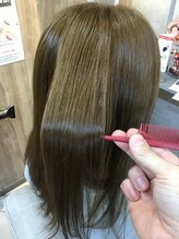 ヘアーアンドメイク シャローム(Hair & Make Shalom)