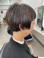 ユノ(juno)&nbsp;【中目黒】マッシュショートのナチュラル白髪ぼかしハイライト