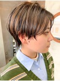 ウルフカット、ハンサムショート、ハイライト、グレージュ