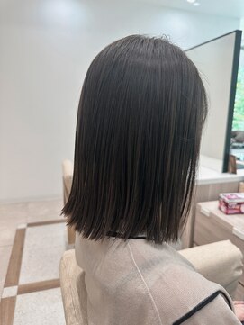 ガレリアエレガンテ 栄店(GALLARIA Elegante) 落ち着いたパープルガーネットカラー