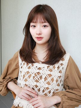 ガーデン オオタカノモリ(garden otakanomori) 20代30代40代ナチュラルレイヤーカットワンカールミディ