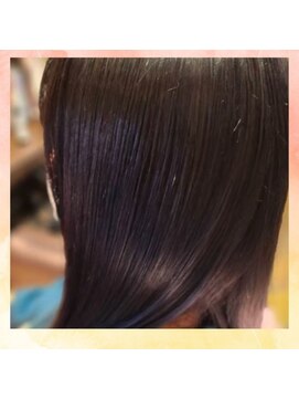 ミマインズ(MeMines) ぱっつん前髪ミルクティーアッシュ小顔ボブi西阿知20代30代40代