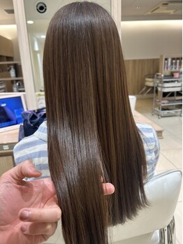 ギンザ シロー(GINZA CIRO)の写真/【RJオイル毛質改善剤】を使用しております！うるツヤになれるトリートメントで綺麗な髪を手に入れて◎