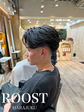 ルースト 原宿店(ROOST) フェザースタイル