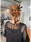 個性的ねじりアレンジ