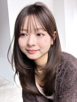 グレージュロング暗めカラー韓国ヘア顔周りレイヤー_F21129