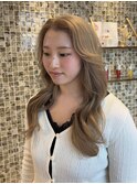 透明感ブロンドベージュ