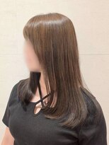 トイロ(toiro) レイヤーカットミルクティーベージュブリーチなしダブルカラー