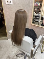イト(itO.)&nbsp;【ito 正木】ブリーチありグレージュカラー