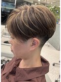 ハイライトハンサムショート