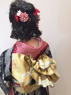 ヘアー デザイナーズ サロン アヴァンセ(HAIR DESIGNER'S SALON AVANCE) ハーフアップスタイル☆