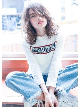 イグレックビス(igrek bis) 大人可愛い抜け感ミディアム IGREKBIS渋谷