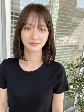 キアラ(Kchiara) 大人のツヤ透明感オリーブベージュカラー福岡天神川野直人