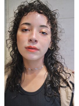 ラレイ ハラジュク(Lalei harajuku) ミディアムスパイラルパーマ/ツイスパ/黒髪パーマ