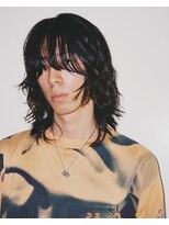 クク(QUQU)&nbsp;ミディアムウルフと抜けたパーマ