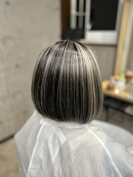 スティルバイト(STILL BITE) ハイライト　カット