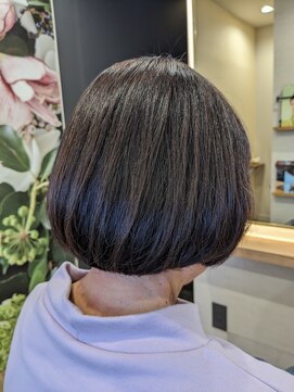 カシココ193(casicoco193.) 内巻き☆ボブ白髪染めボブ