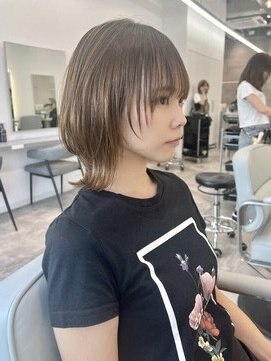 ダブルトーキョー シブヤ(W-TOKYO SHIBUYA) ひし形シルエットの小顔ウルフカット ウルフ ネオウルフ