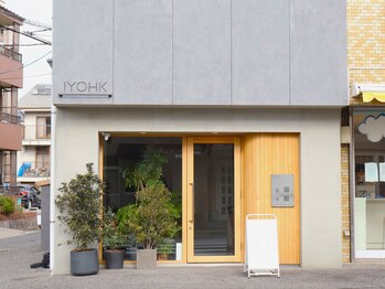 IYOHK 西原店【イヨーク】