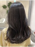 ミディアムヘア/斜めバンク/シルキーベージュ/オトナガーリー