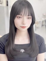 ジィルム(XELM)&nbsp;ハイライトカラーミルクティーベージュレイヤーカット