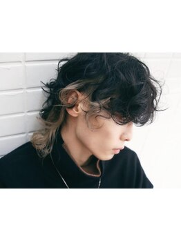 メンズパーマはお任せください！再現性の高いスタイルで毎日のスタイリングも楽々♪パーマが初めての方も◎