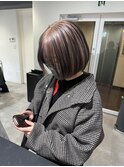 前下がりボブ×ルーツカラー