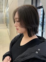 パルス ヨコハマ(PULSE yokohama)&nbsp;切りっぱなしレイヤーボブ顔周りカット毛流れ