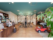 キャリコヘアーワークス(CALICO Hair Works)