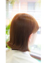 ネス(NESS) イルミナカラーイエローベージュな外はねボブ383